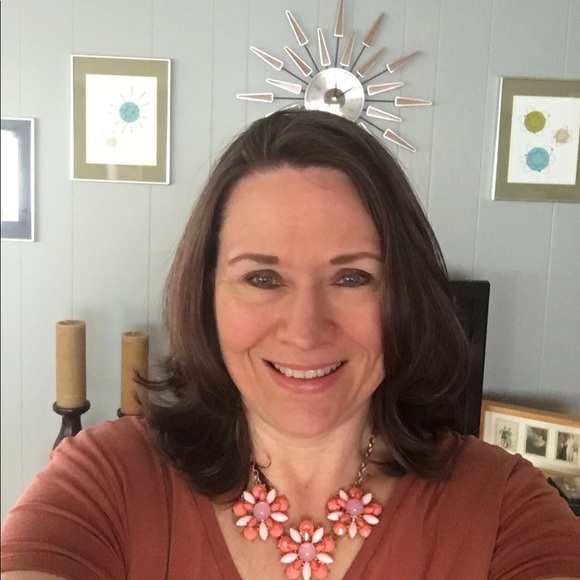 Meet your Posher, Patty - Picture 1 of 3